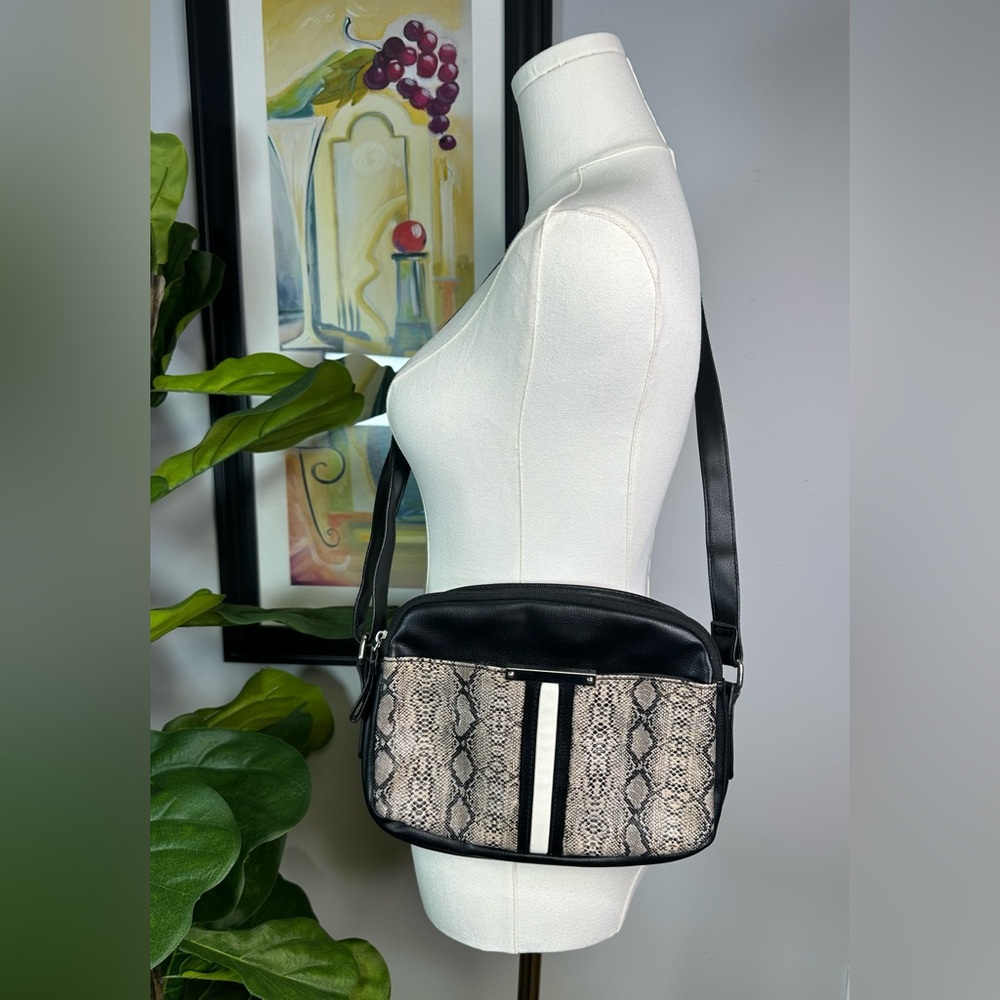 Treviso Shoulder Purse Handbag Snake Skin Print Imitation Leather Vintage